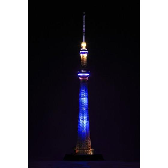 Bandai's 1/700 Tokyo Sky Tree with 1/700 Gundam, Official Large 