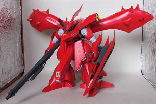 RE/100 NIGHTINGALE: a New Full Photoreview No.38 Images by