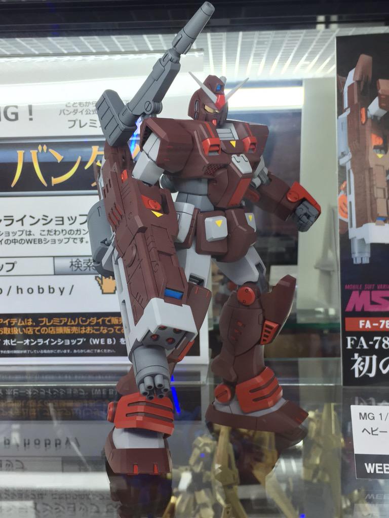 P-Bandai MG 1/100 Heavy Gundam @ Gundam Front Tokyo. UPDATE PHOTO