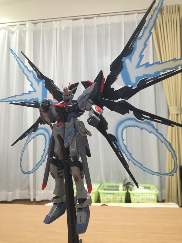 MG 1/100 Strike Freedom Gundam Mechanic Designer Okawara Kunio
