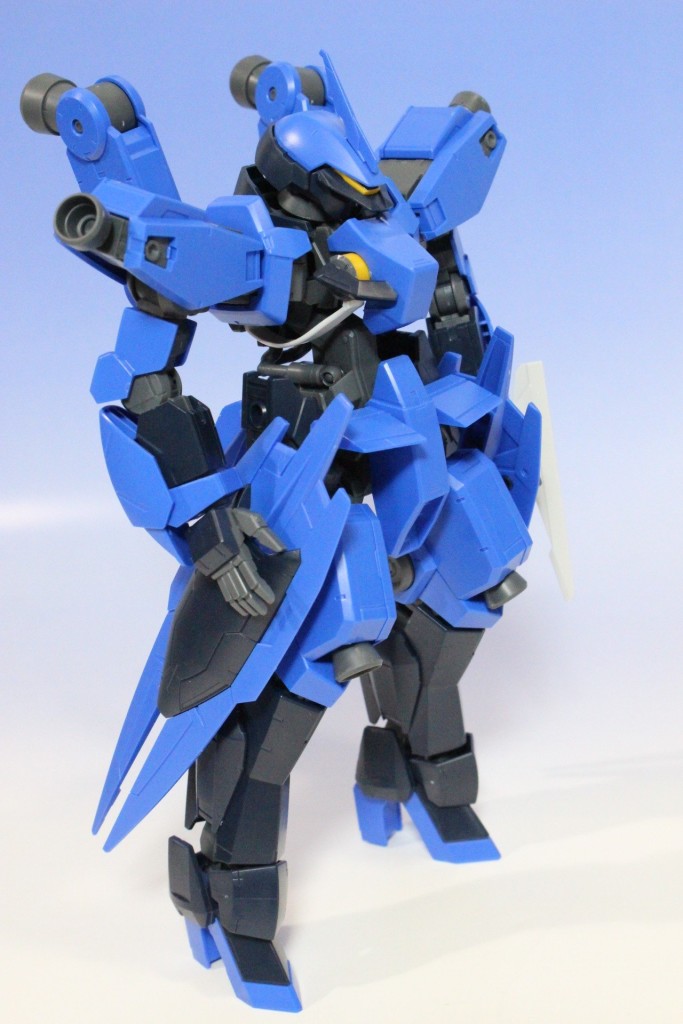 Full Detailed REVIEW: 1/100 MCGILLIS'S SCHWALBE GRAZE