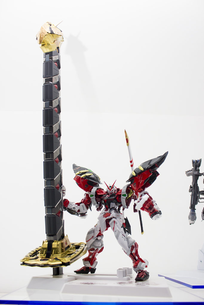 METALBUILD 1/100 GUNDAM ASTRAY RED FRAME POWERED and 150 GERBERA