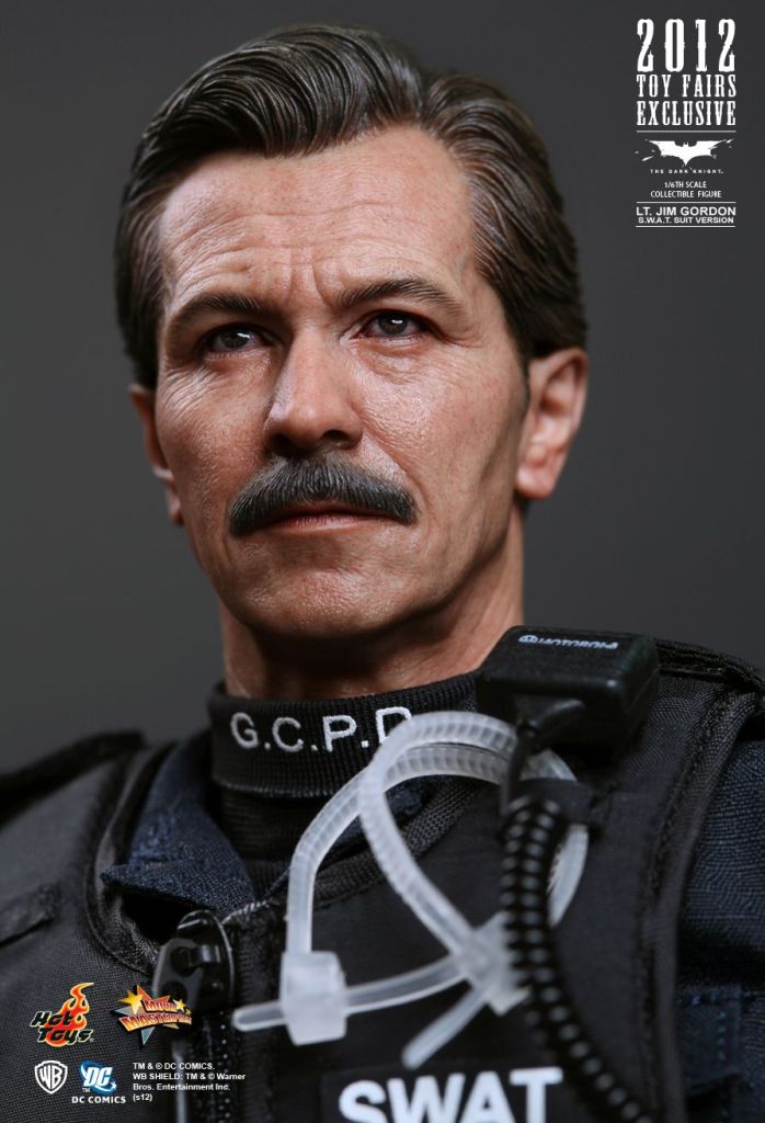 1/6 LT. Jim Gordon S.W.A.T. Suit Version: 2012 Toy Fairs Exclusive ...