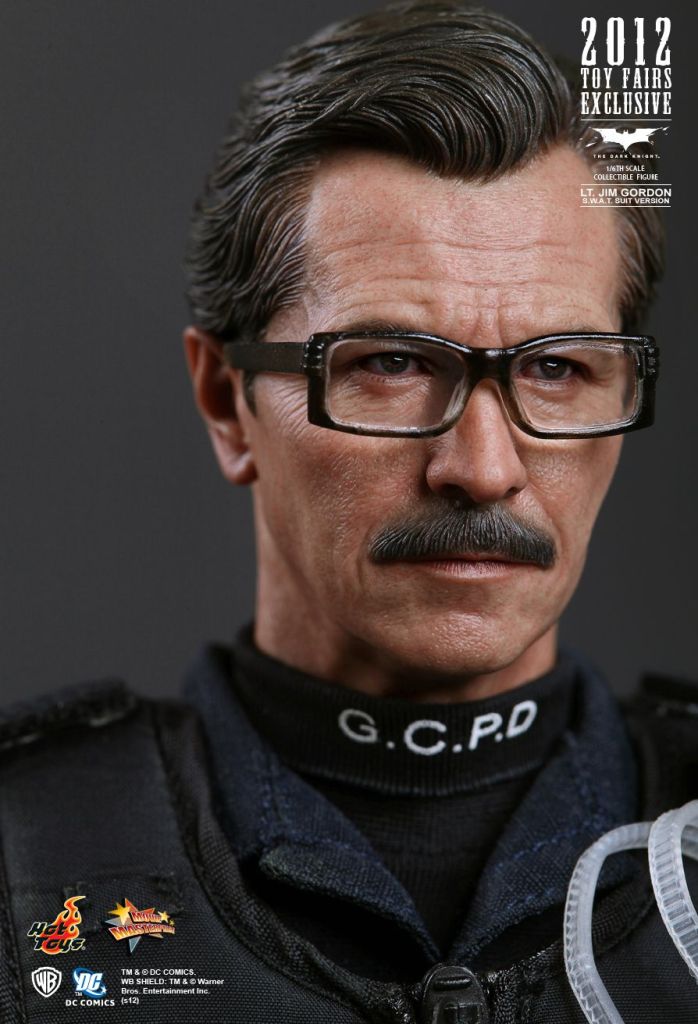 1/6 LT. Jim Gordon S.W.A.T. Suit Version: 2012 Toy Fairs Exclusive ...