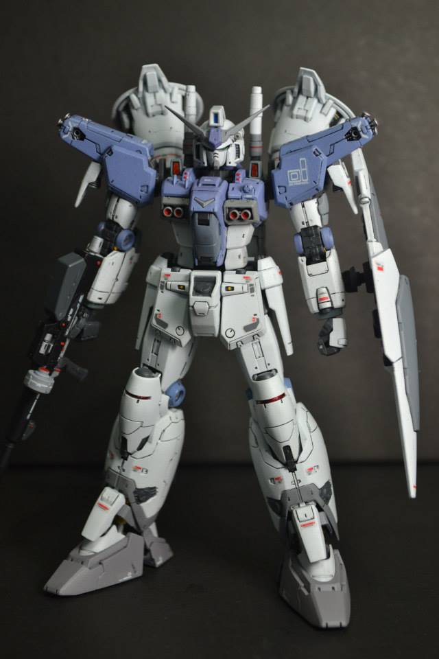 RG 1/144 RX-78GP01-Fb Gundam: Modeled by James Bernate. Photoreview Big ...
