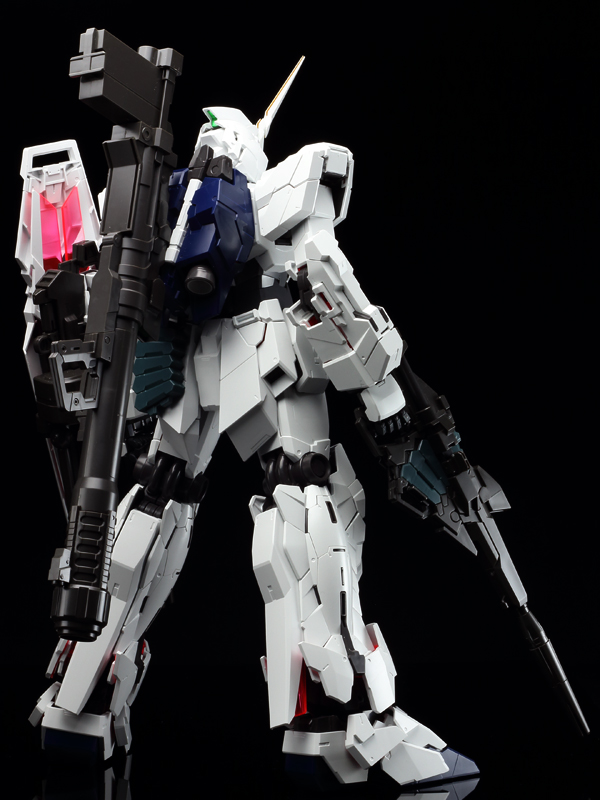 PG 1/60 RX-0 Unicorn Gundam [Destroy/Unicorn Mode] w/LEDs Unit. A New ...